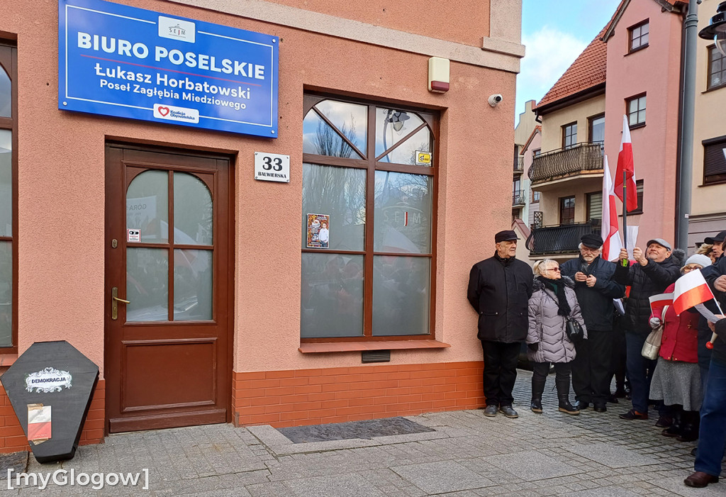 Setki mieszkańców regionu na Proteście Wolnych Polaków w Głogowie