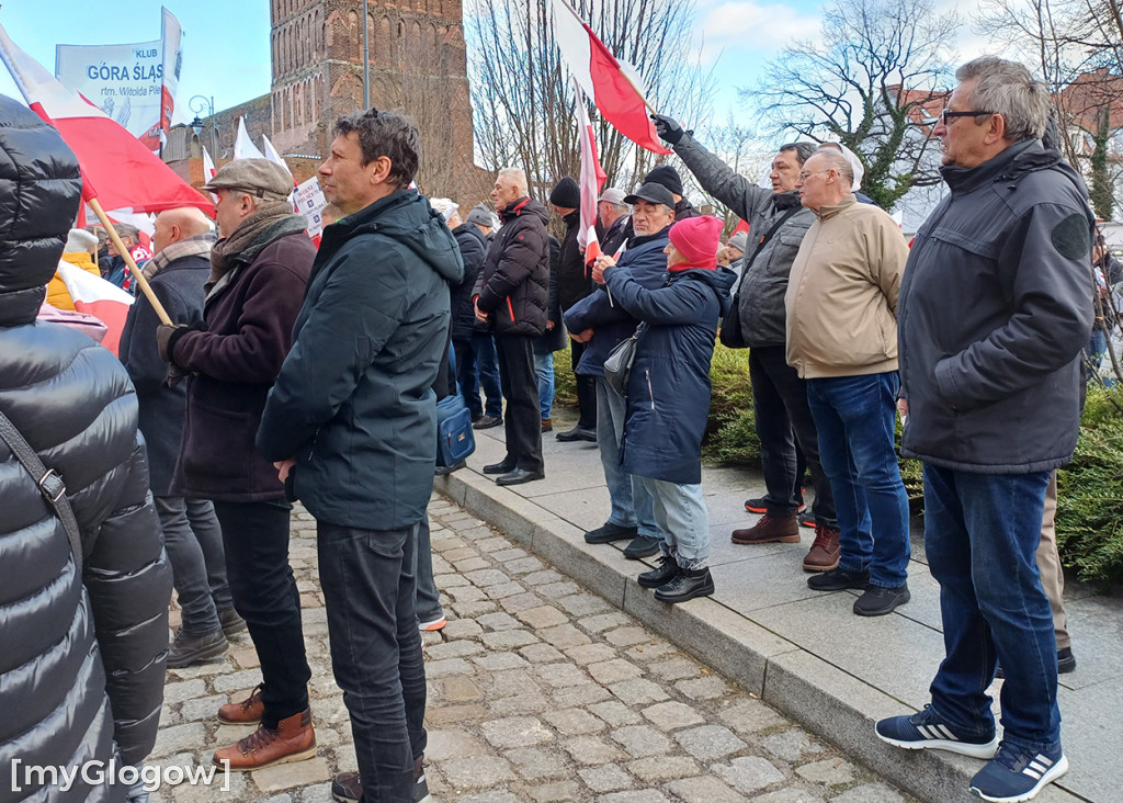 Setki mieszkańców regionu na Proteście Wolnych Polaków w Głogowie