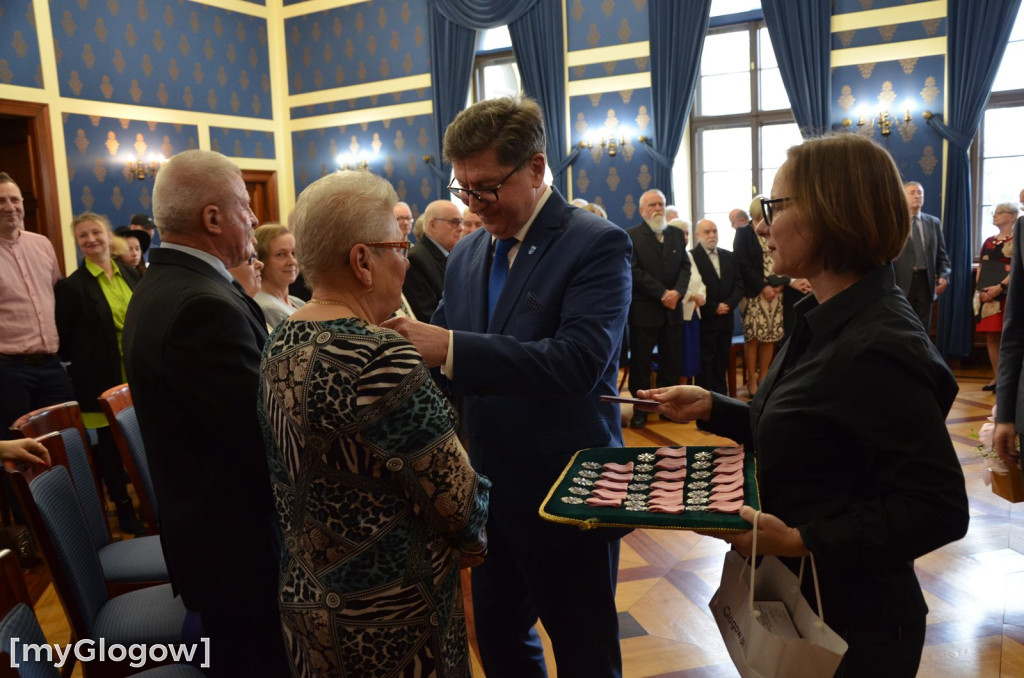 Piękny jubileusz. Złote Gody 10 par w głogowskim ratuszu