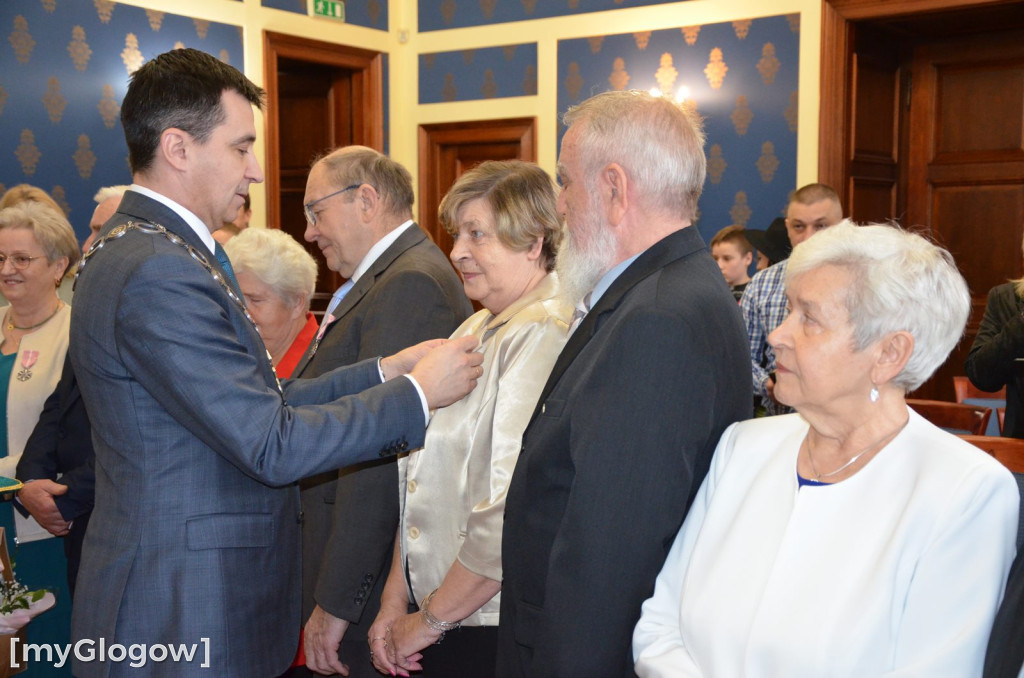 Piękny jubileusz. Złote Gody 10 par w głogowskim ratuszu