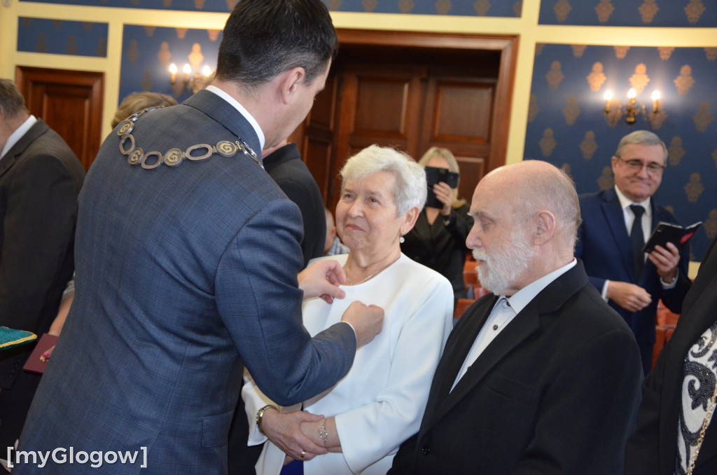 Piękny jubileusz. Złote Gody 10 par w głogowskim ratuszu