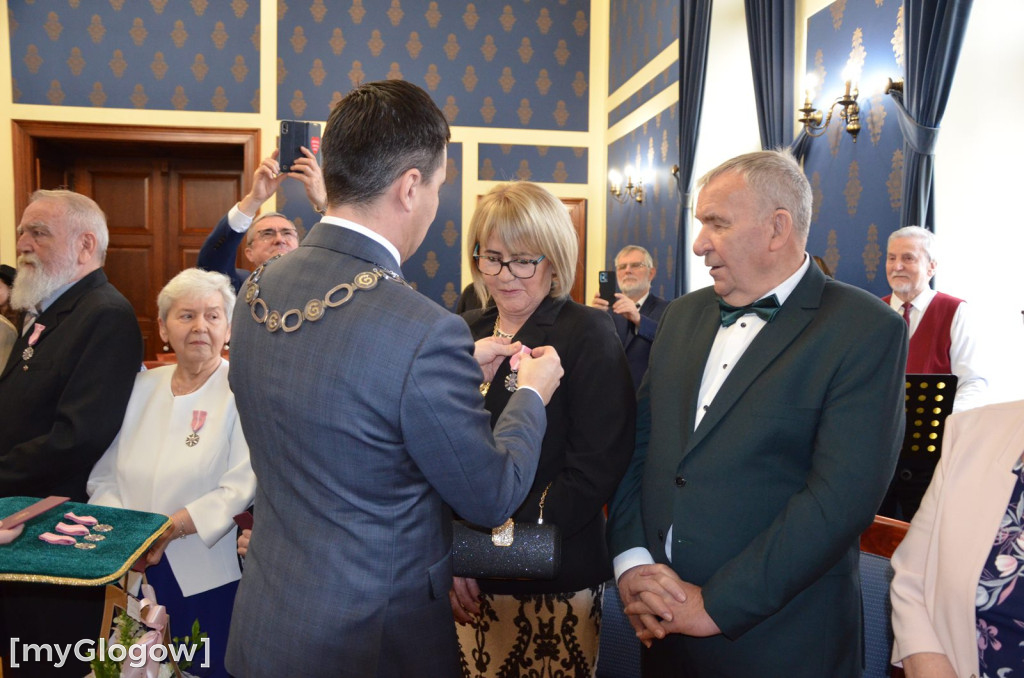 Piękny jubileusz. Złote Gody 10 par w głogowskim ratuszu