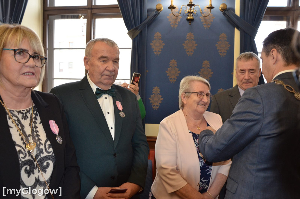 Piękny jubileusz. Złote Gody 10 par w głogowskim ratuszu