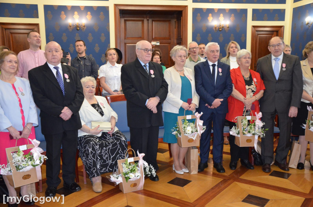 Piękny jubileusz. Złote Gody 10 par w głogowskim ratuszu