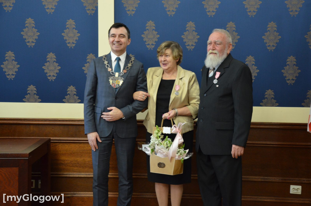 Piękny jubileusz. Złote Gody 10 par w głogowskim ratuszu