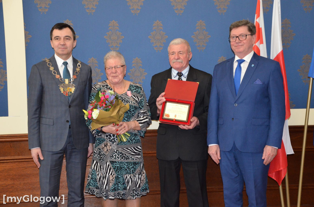 Piękny jubileusz. Złote Gody 10 par w głogowskim ratuszu