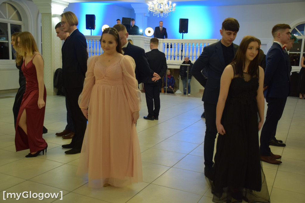 Studniówka samochodówki - budowlanki z Głogowa