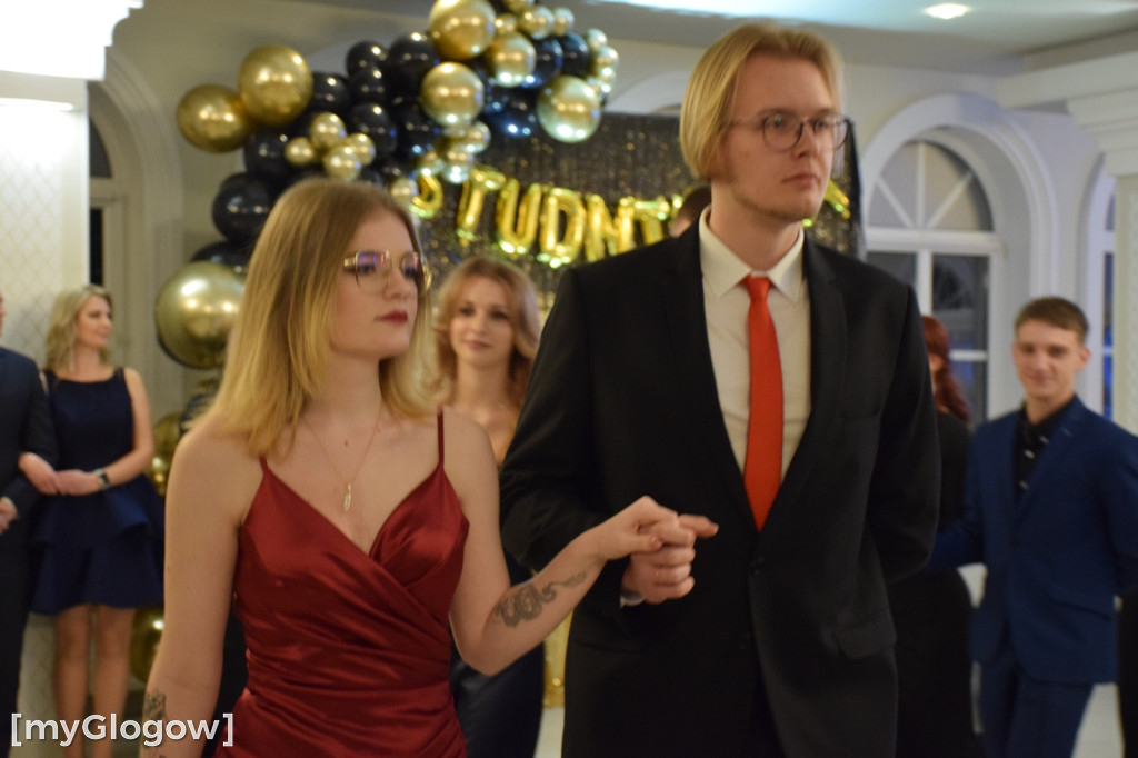 Studniówka samochodówki - budowlanki z Głogowa