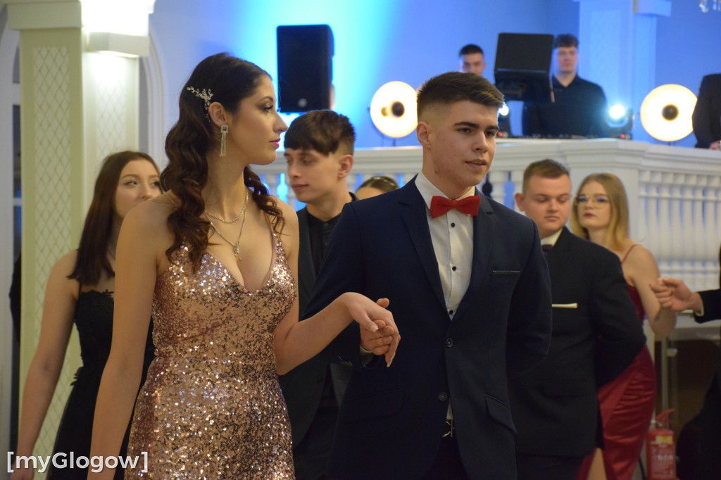 Studniówka samochodówki - budowlanki z Głogowa