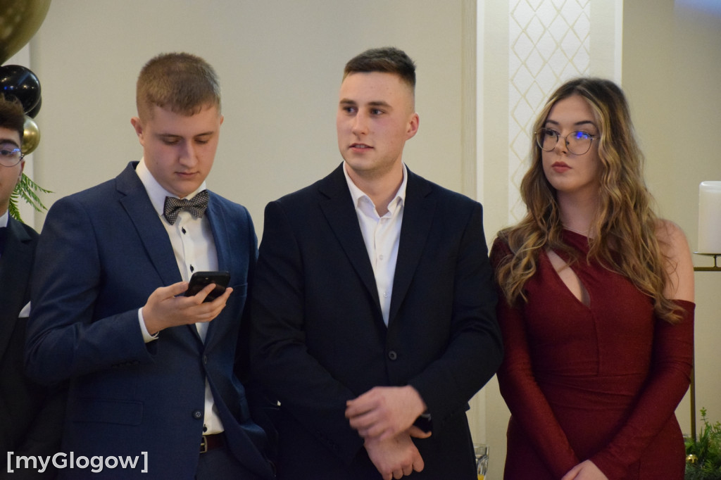 Studniówka samochodówki - budowlanki z Głogowa