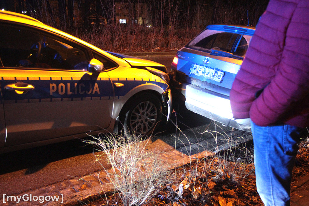 W Głogowie trwa nocne polowanie na kierowcę Dacii Duster