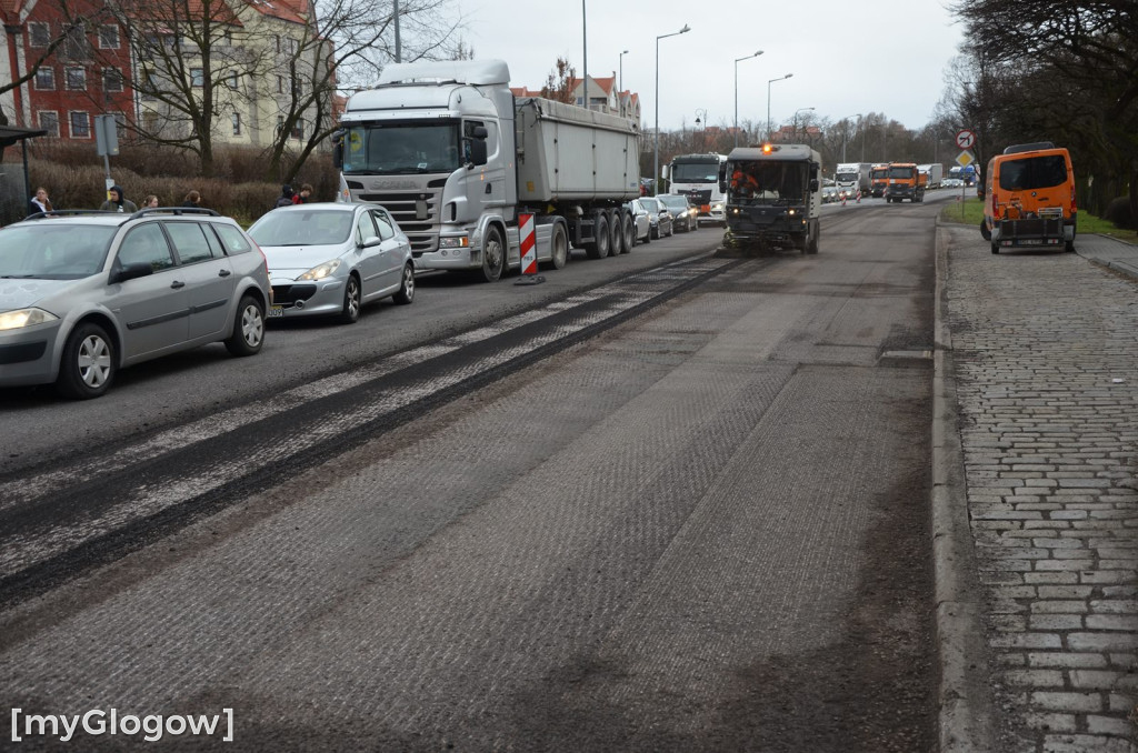 Korek przed mostem w Głogowie