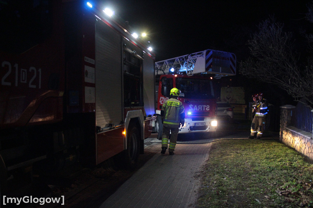 Pożar sadzy w kominie w Ruszowicach, tuż przy budowie ronda Górników w Głogowie