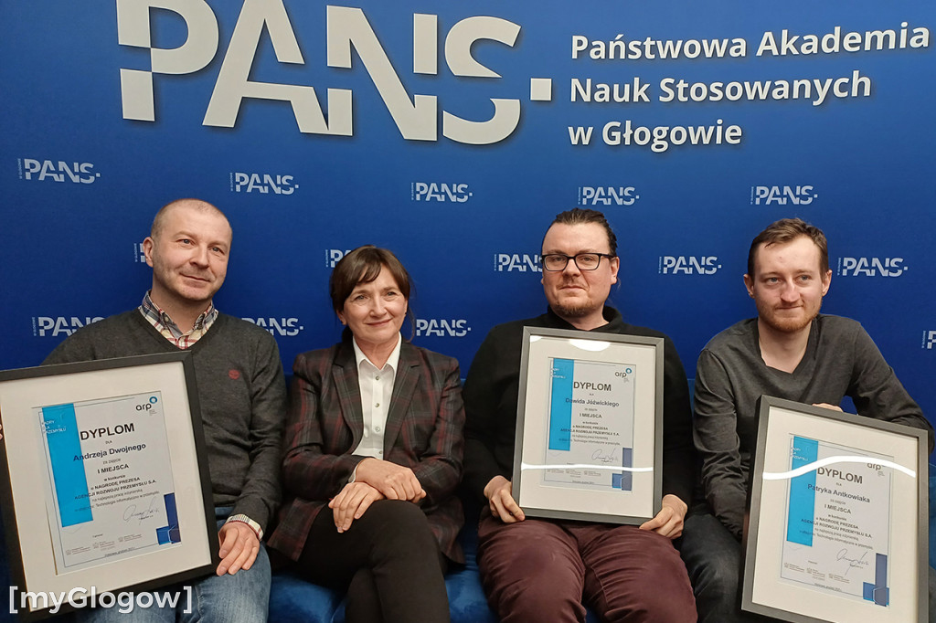 Głogowska uczelnia przedstawiła Adama. Robota Adama