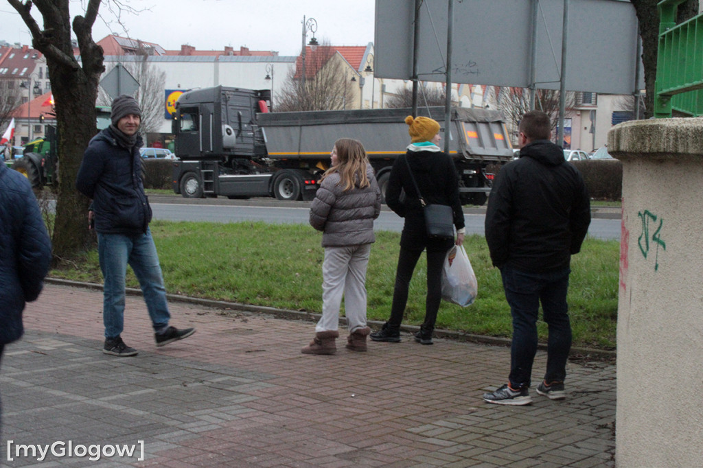 Grupa rolników urwała się z protestu na Ostrowie Tumskim w Głogowie