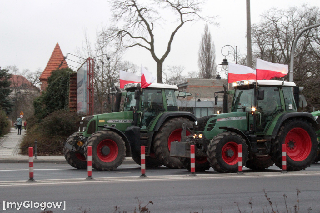 Grupa rolników urwała się z protestu na Ostrowie Tumskim w Głogowie