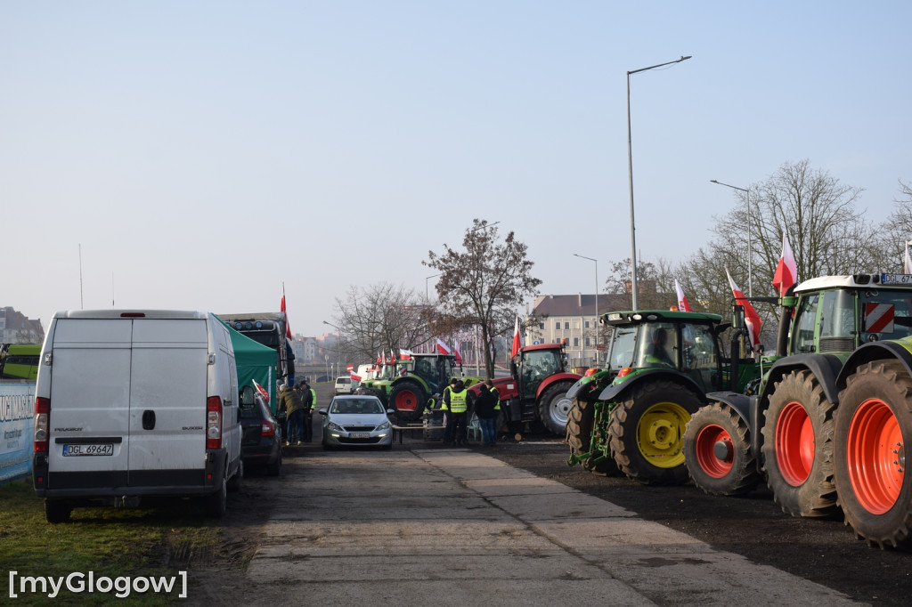 Drugi dzień protestu rolników w Głogowie