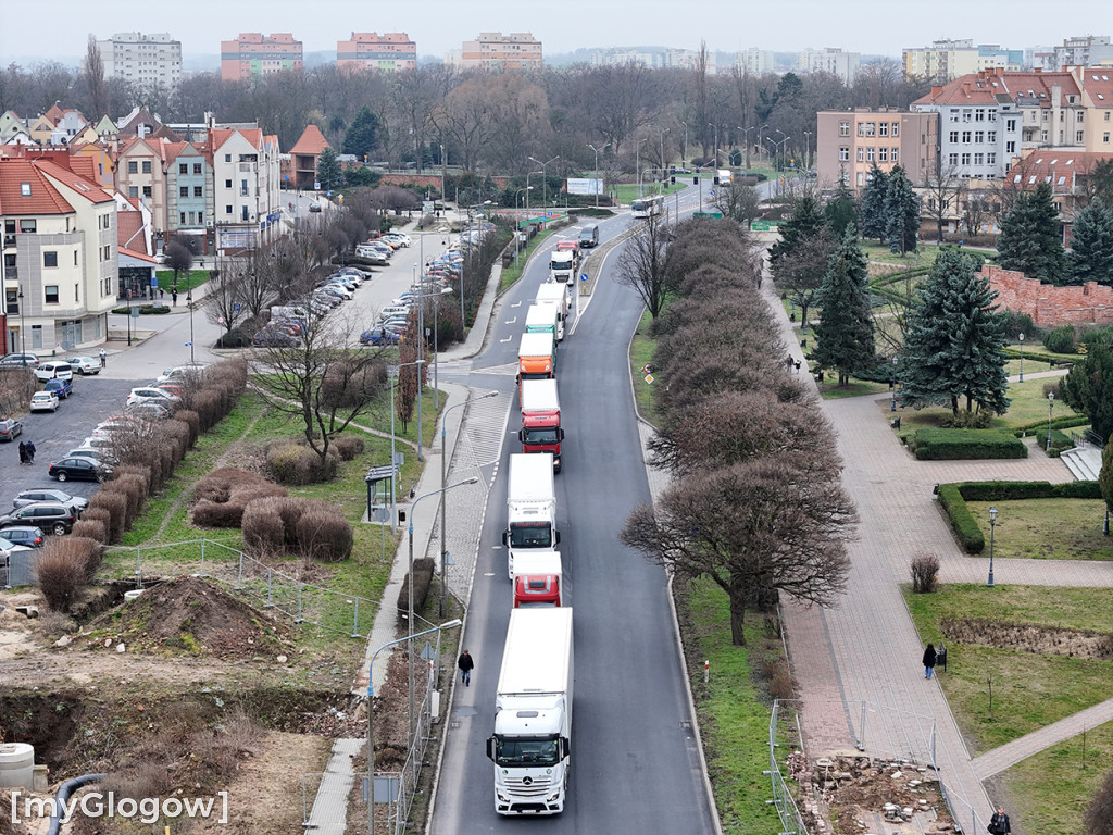 Grupa rolników urwała się z protestu na Ostrowie Tumskim w Głogowie