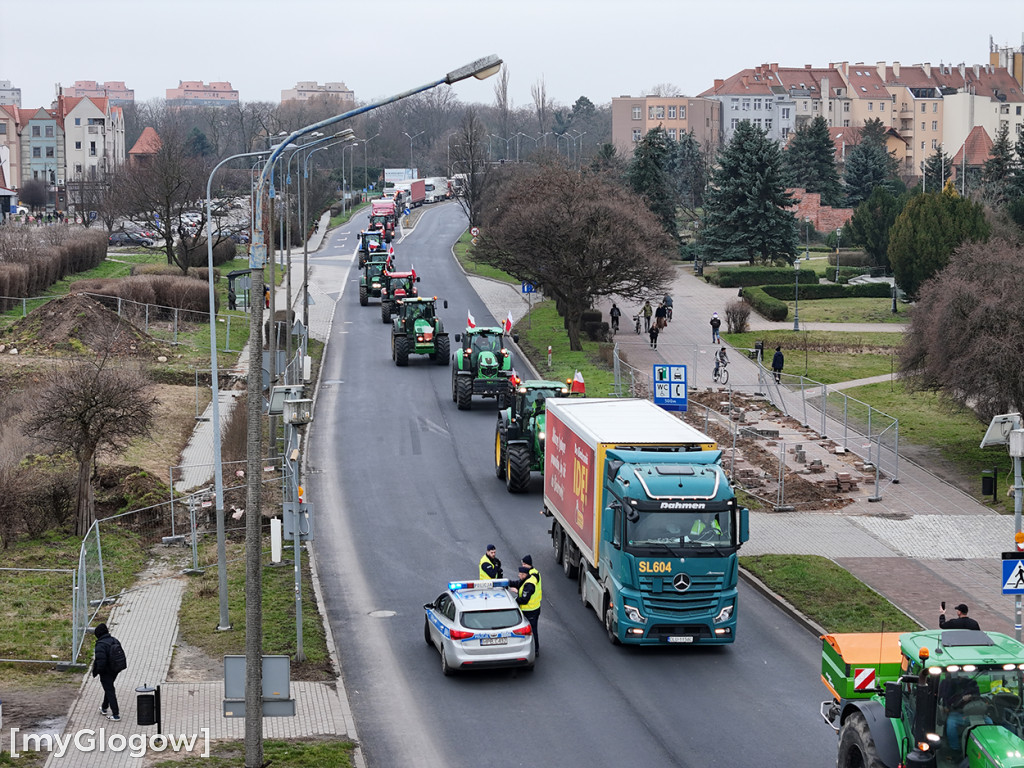 Grupa rolników urwała się z protestu na Ostrowie Tumskim w Głogowie