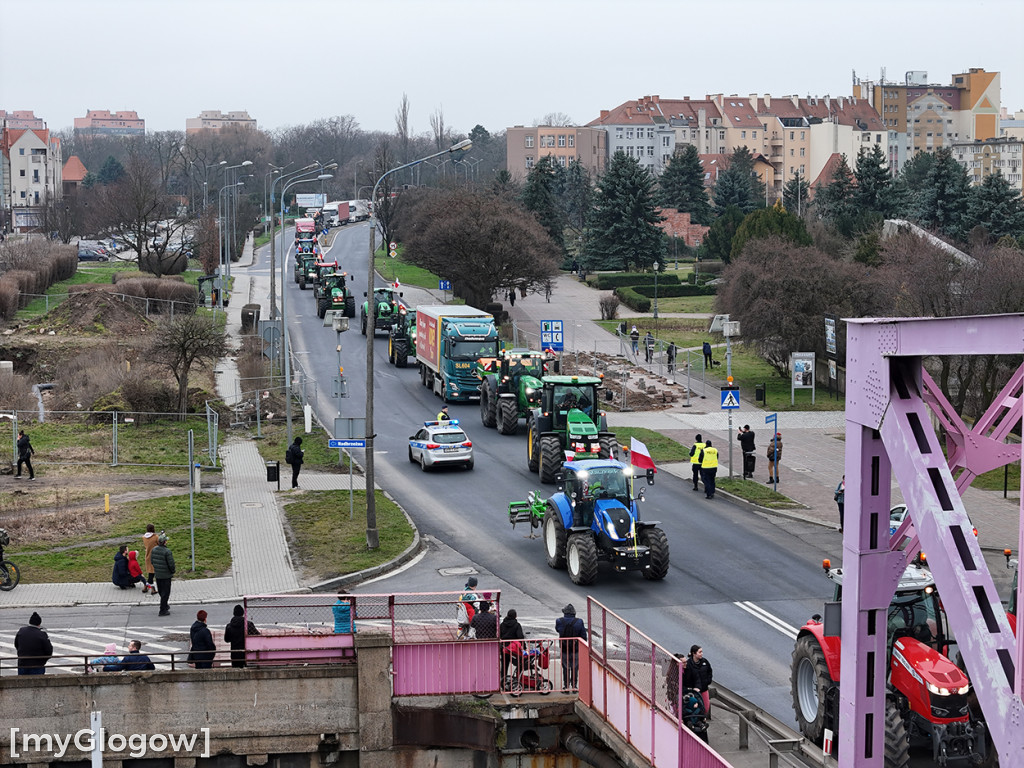 Grupa rolników urwała się z protestu na Ostrowie Tumskim w Głogowie