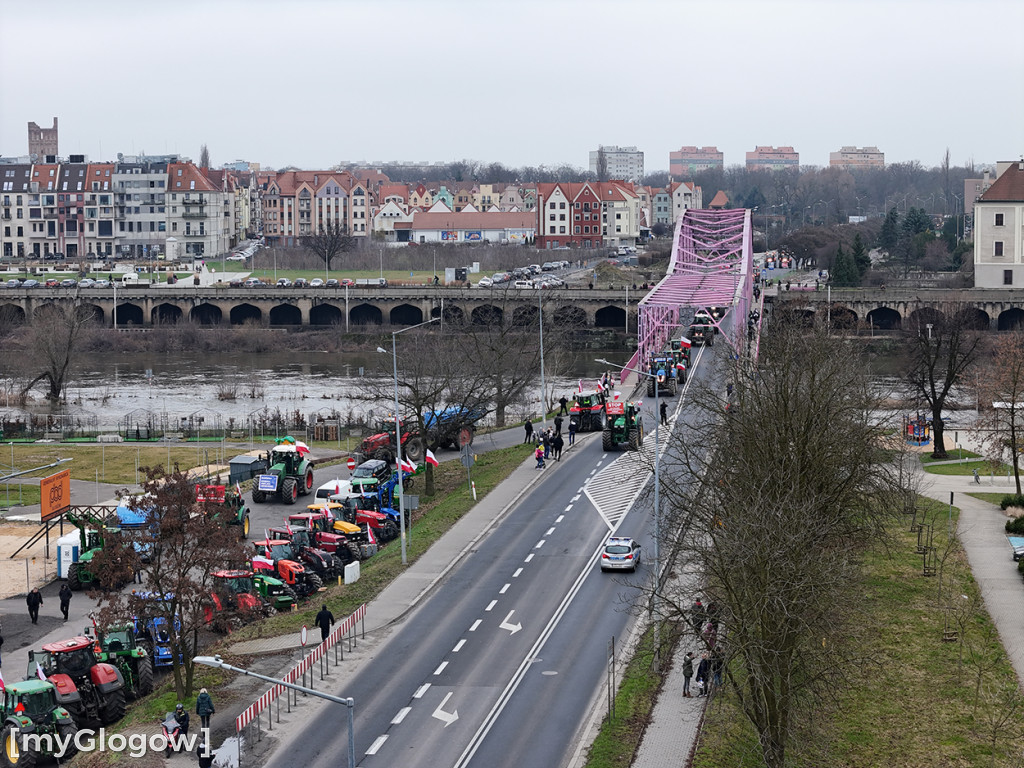 Grupa rolników urwała się z protestu na Ostrowie Tumskim w Głogowie