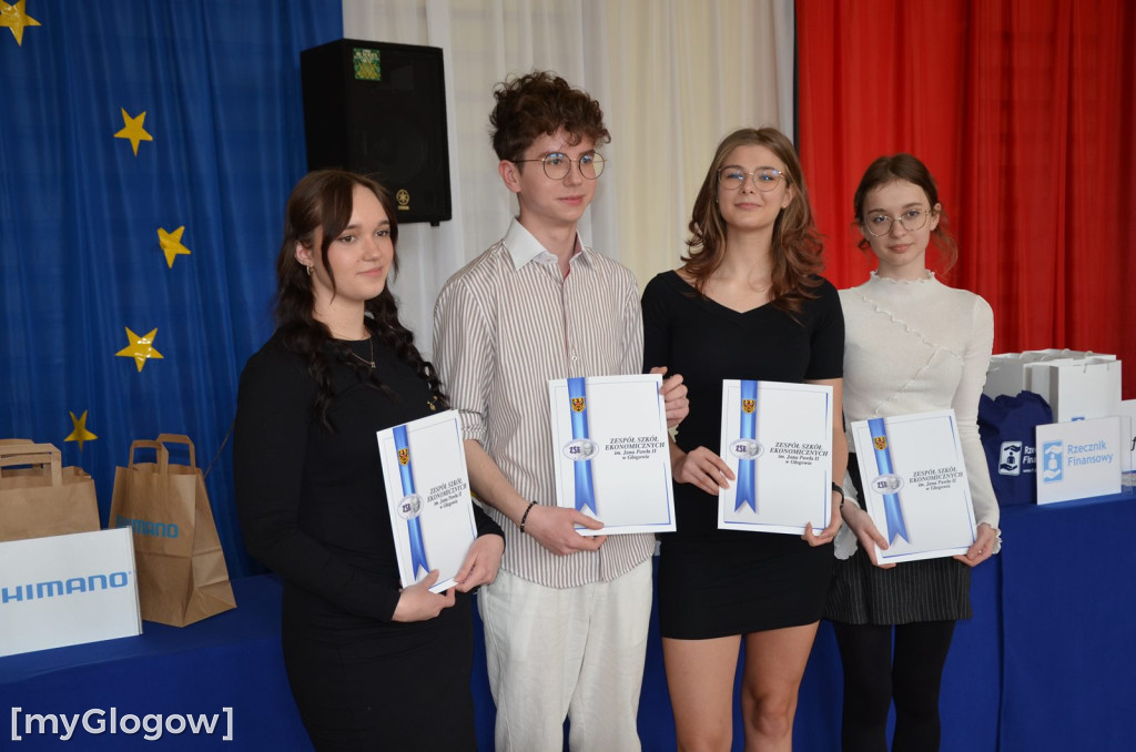 Gala głogowskiego konkursu o prawach konsumenta
