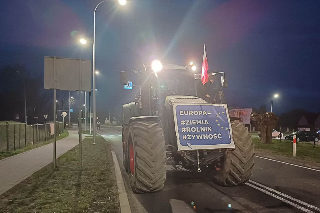 Rozpoczęła się blokada DK12 w Nielubi