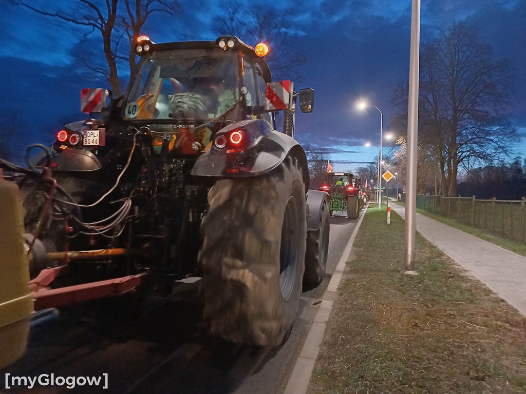 Rozpoczęła się blokada DK12 w Nielubi