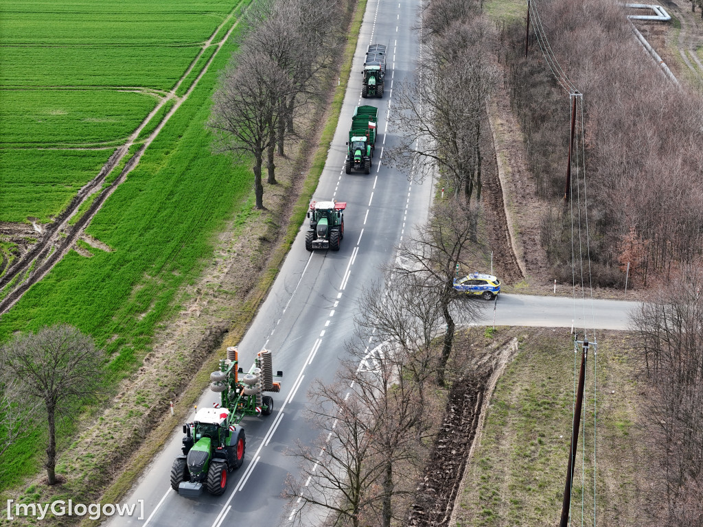 Blokada rolnicza w Nielubi i wycieczki po DW 292