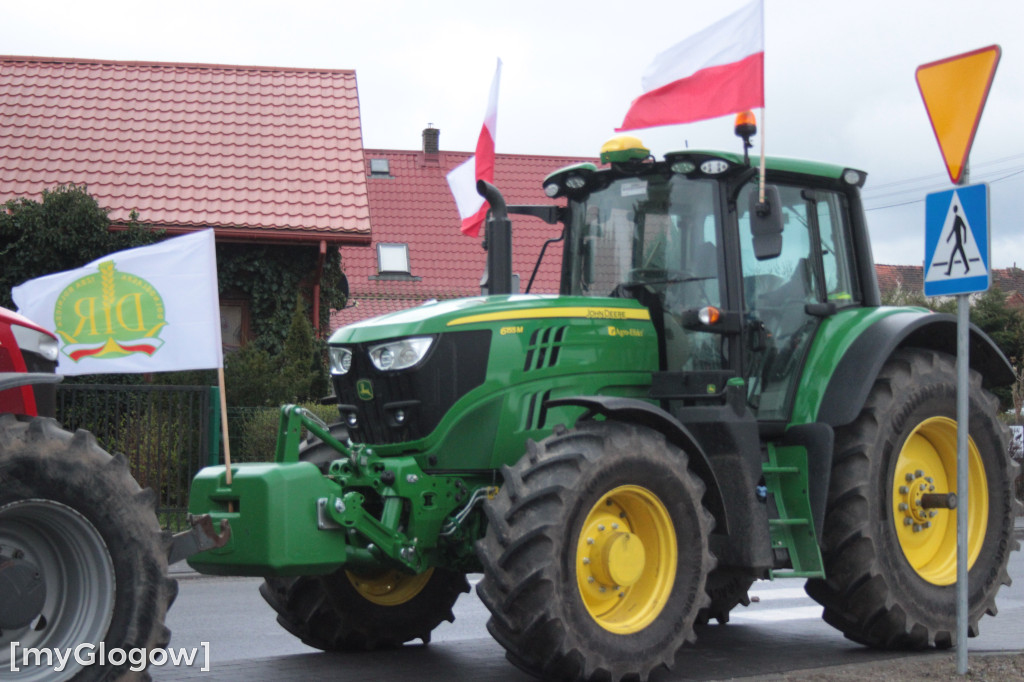 Protest rolników przed Urzędem Gminy w Radwanicach zakończył się kompromisem