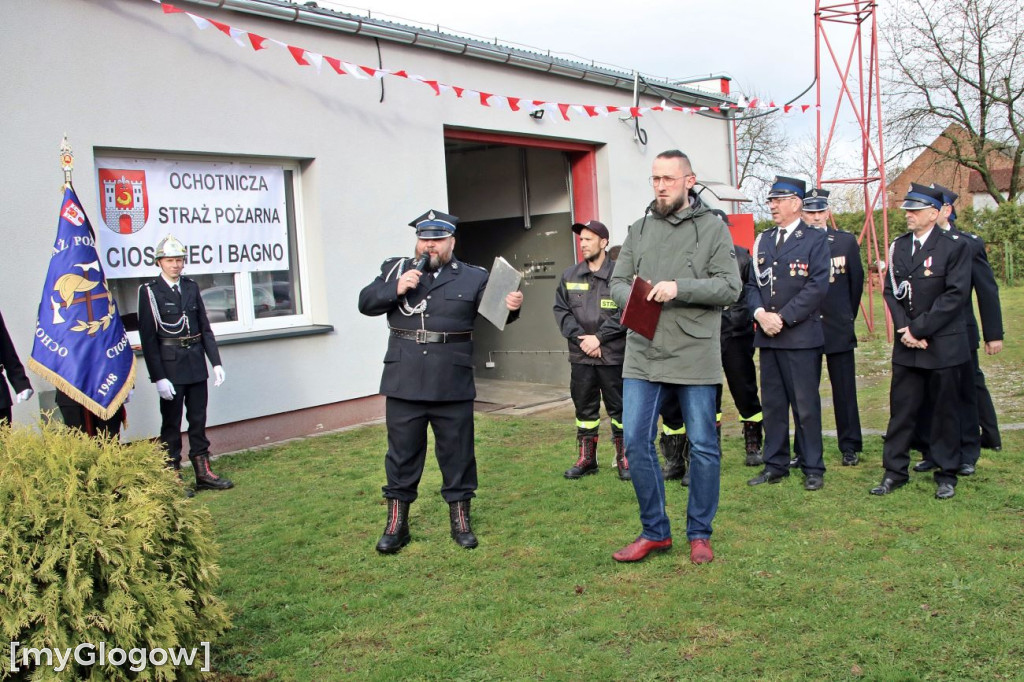OSP Ciosaniec i Bagno mają nowy samochód