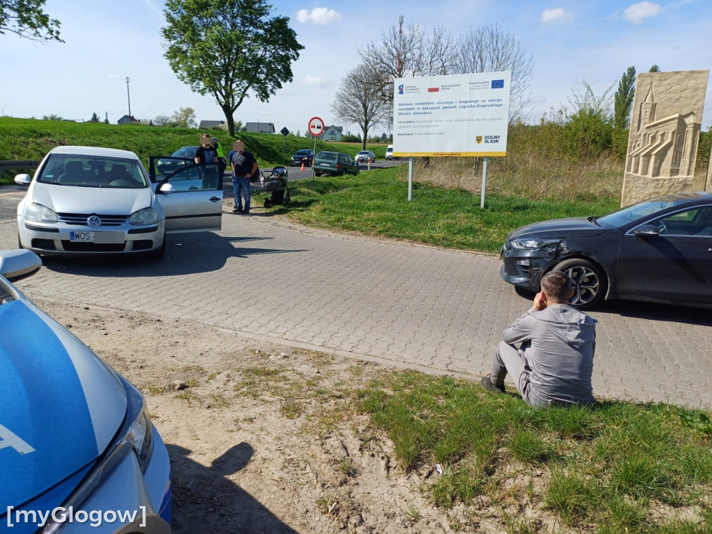 Zderzenie trzech aut w Krzepowie