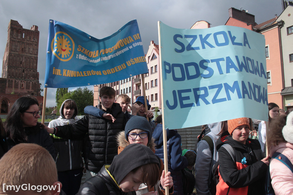 Ulicami Głogowa przeszedł 