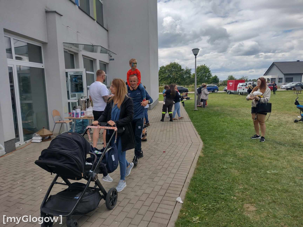 Udana akcja charytatywna szkoły w Serbach dla Zuzi i Stasia