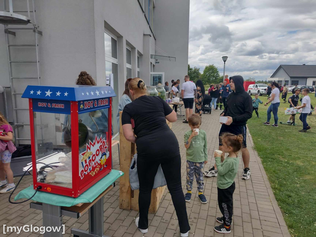 Udana akcja charytatywna szkoły w Serbach dla Zuzi i Stasia