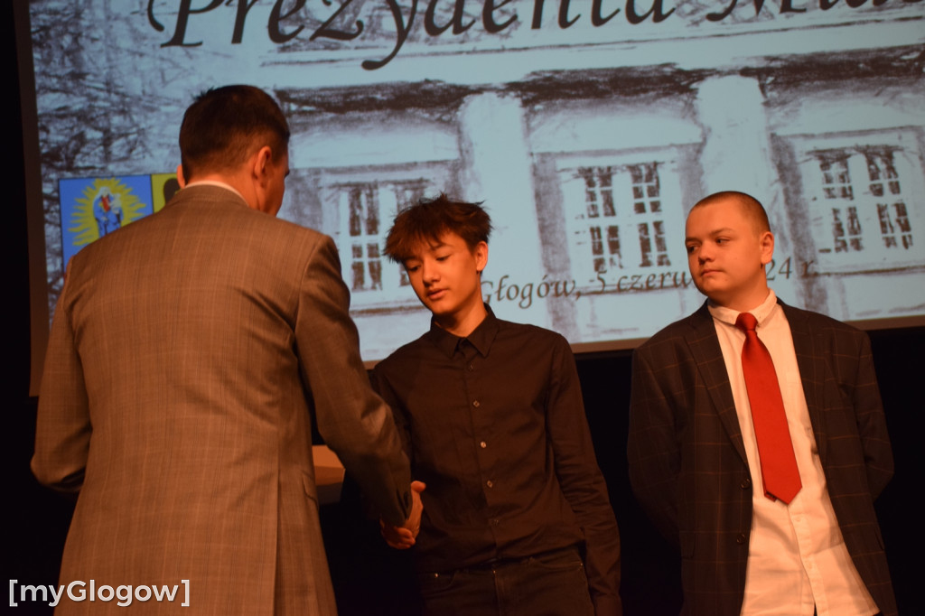 Stypendia prezydenta Głogowa SP 10, 13 i 14