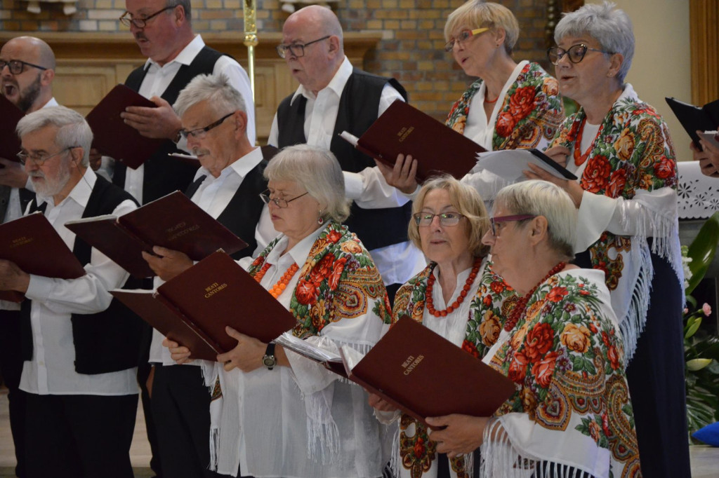 Jubileuszowy koncert głogowskiego chóru Beati Cantores. Piękny!