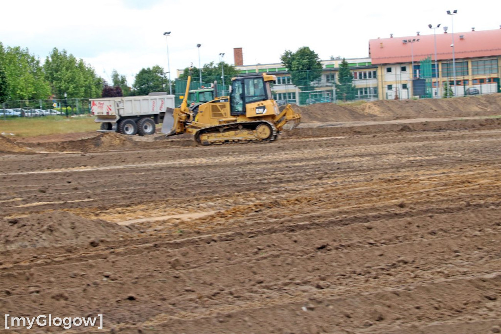 Budowa stadionu w Sławie