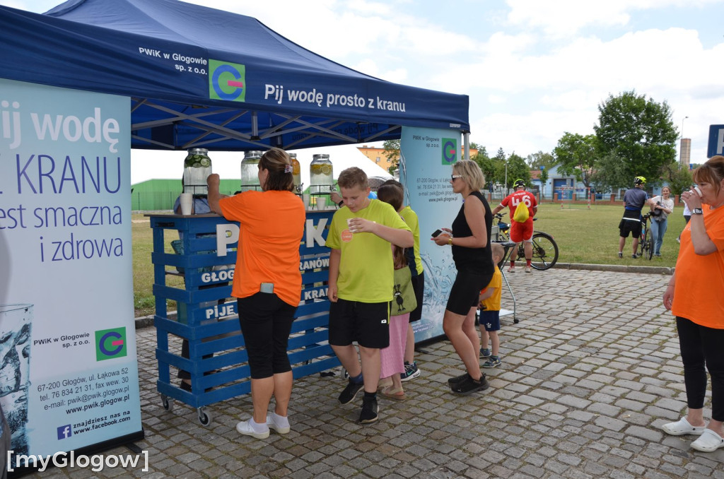 Rajd rowerowy i piknik z atrakcjami przy PANS w Głogowie