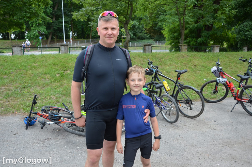 Rajd rowerowy i piknik z atrakcjami przy PANS w Głogowie