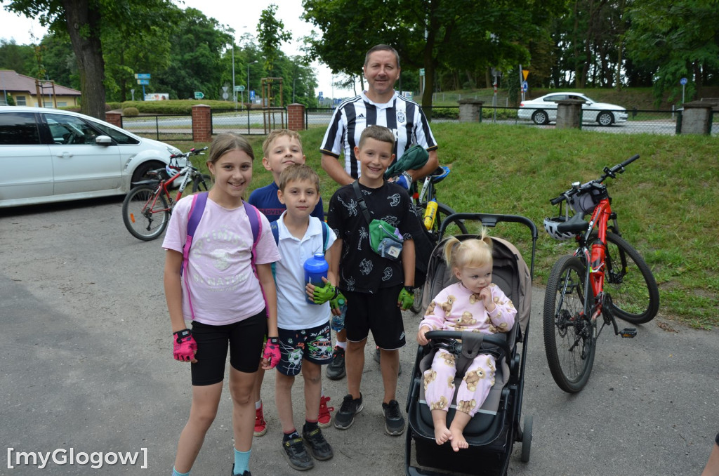 Rajd rowerowy i piknik z atrakcjami przy PANS w Głogowie