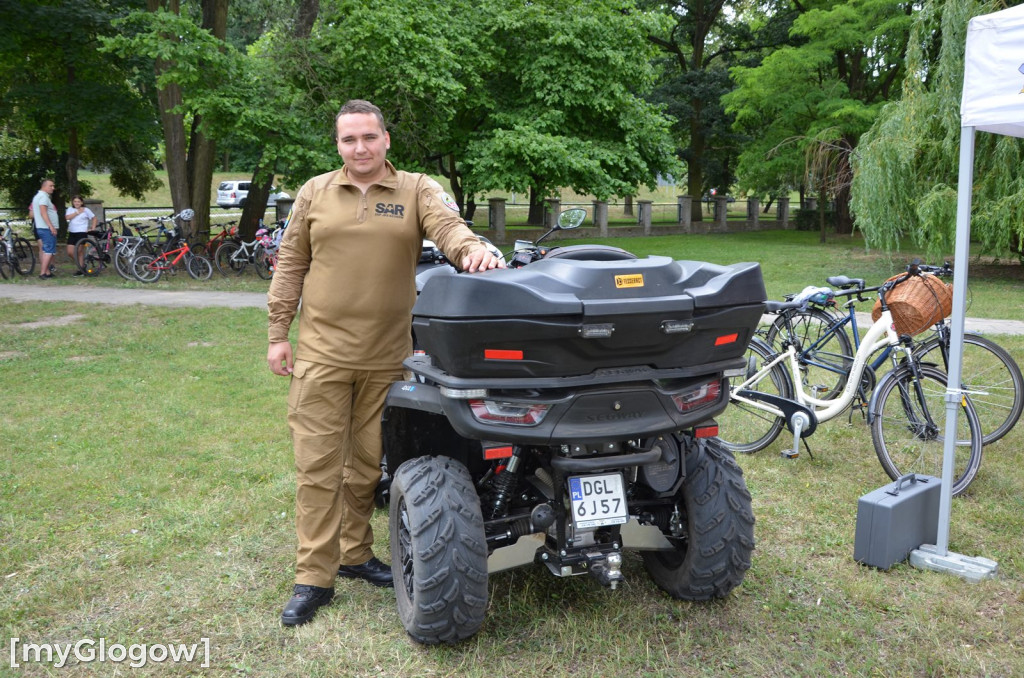 Rajd rowerowy i piknik z atrakcjami przy PANS w Głogowie