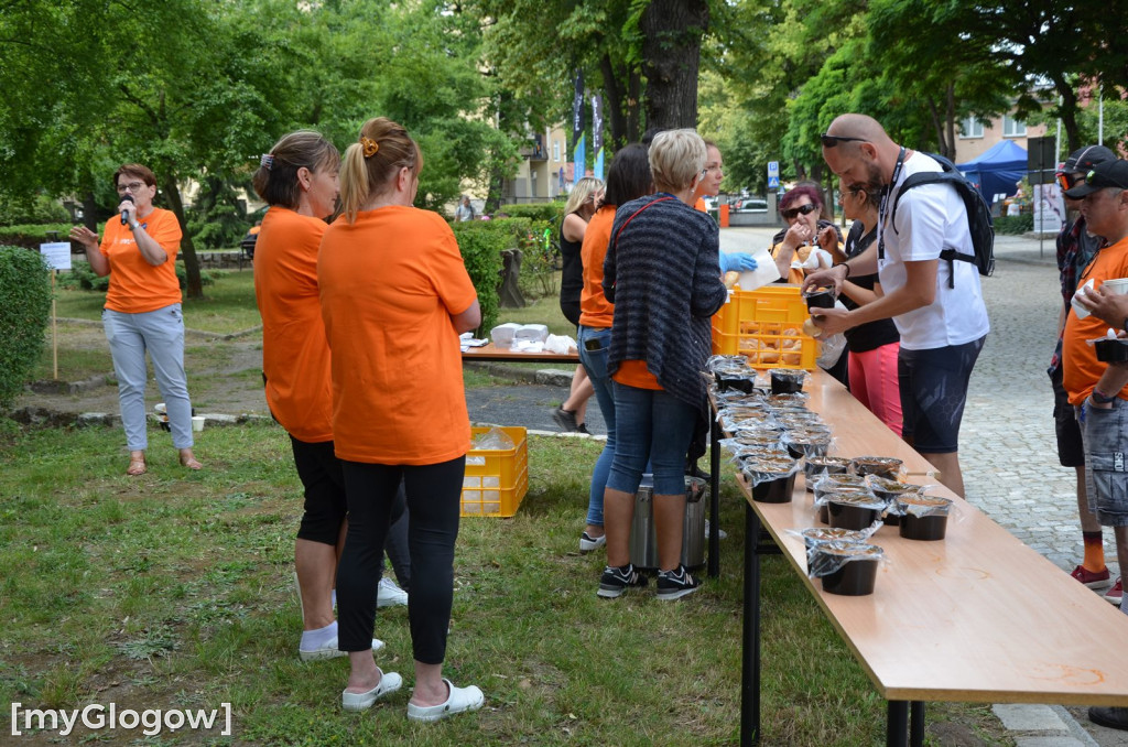 Rajd rowerowy i piknik z atrakcjami przy PANS w Głogowie