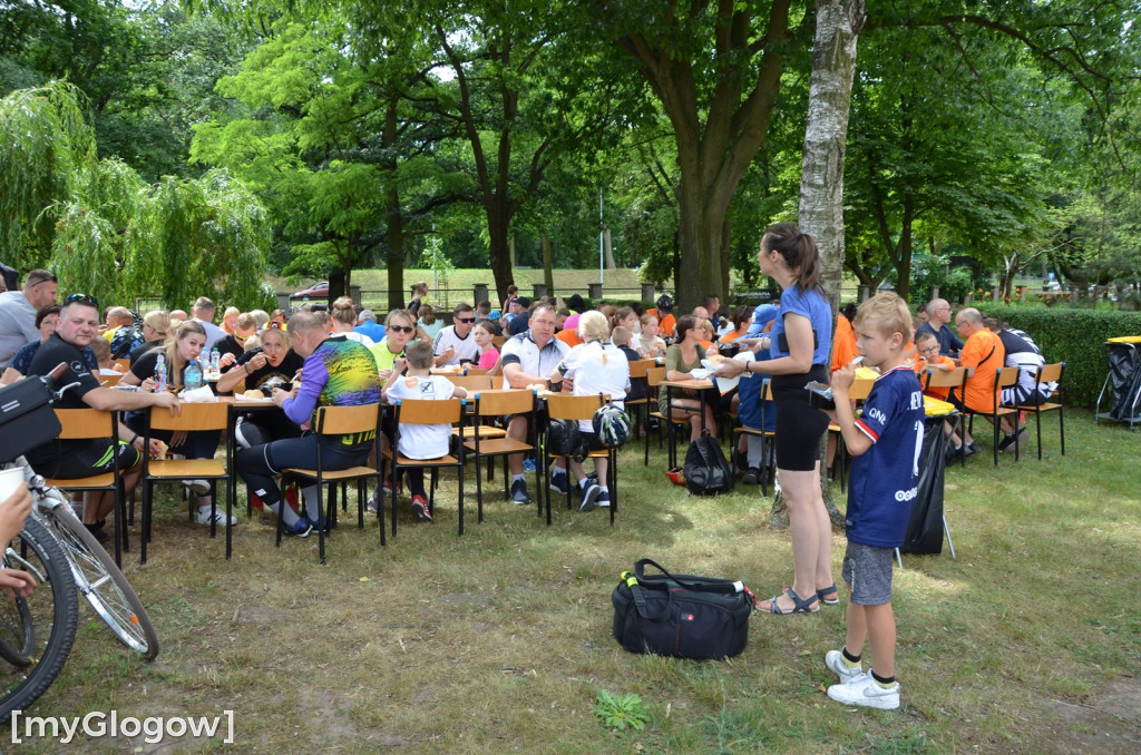 Rajd rowerowy i piknik z atrakcjami przy PANS w Głogowie