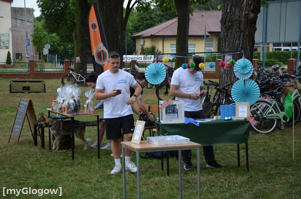 Rajd rowerowy i piknik z atrakcjami przy PANS w Głogowie