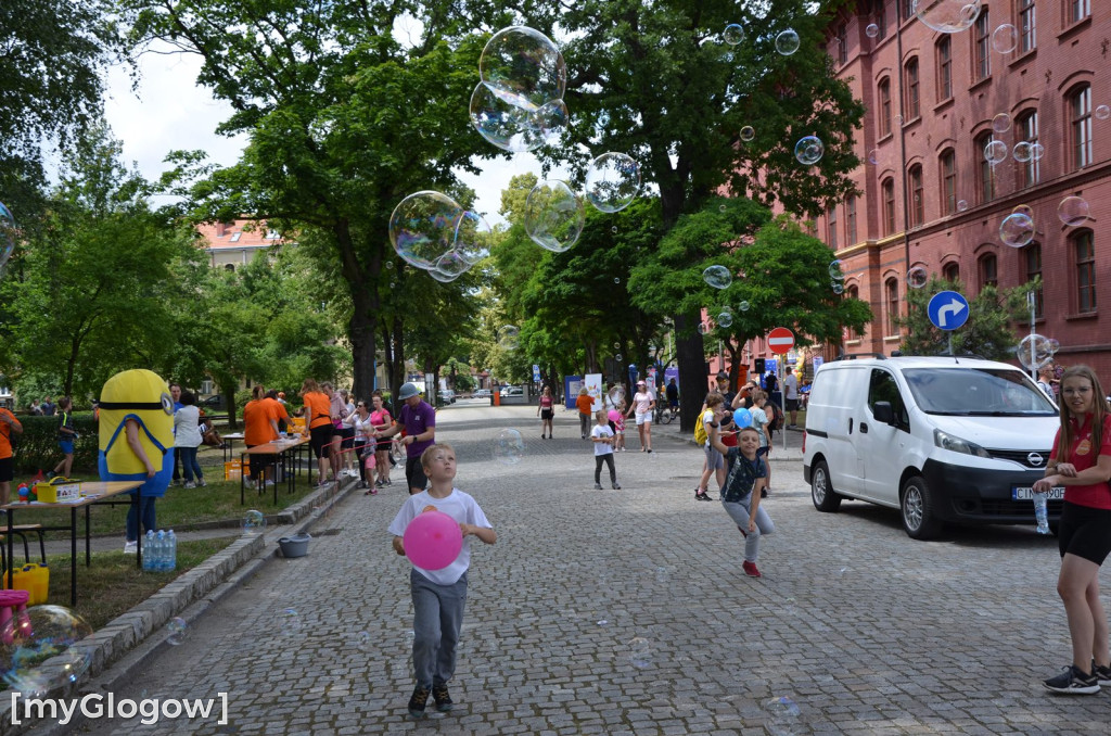 Rajd rowerowy i piknik z atrakcjami przy PANS w Głogowie