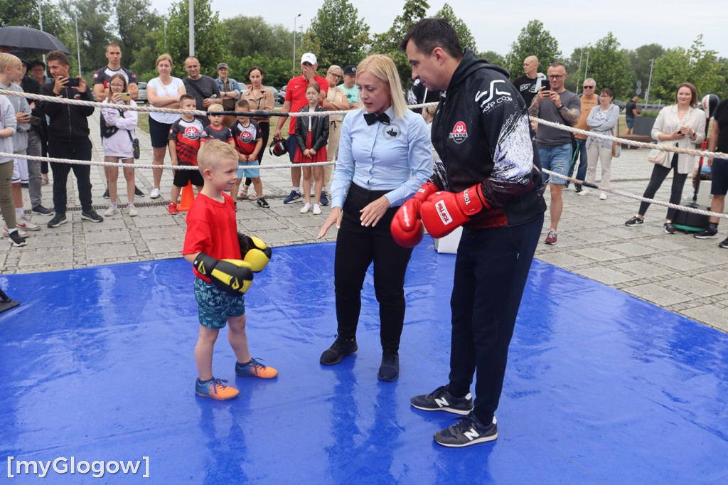 Piknik bokserski na Bulwarze Nadodrzańskim