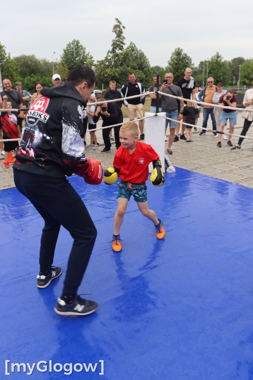 Piknik bokserski na Bulwarze Nadodrzańskim