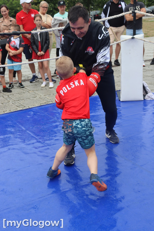 Piknik bokserski na Bulwarze Nadodrzańskim