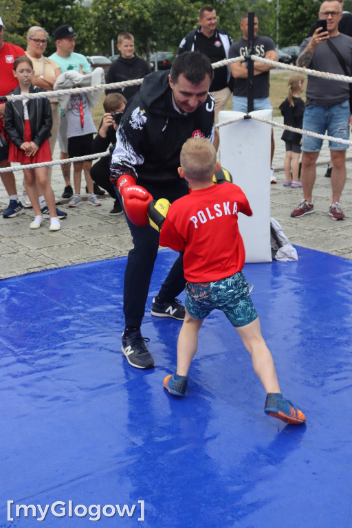 Piknik bokserski na Bulwarze Nadodrzańskim